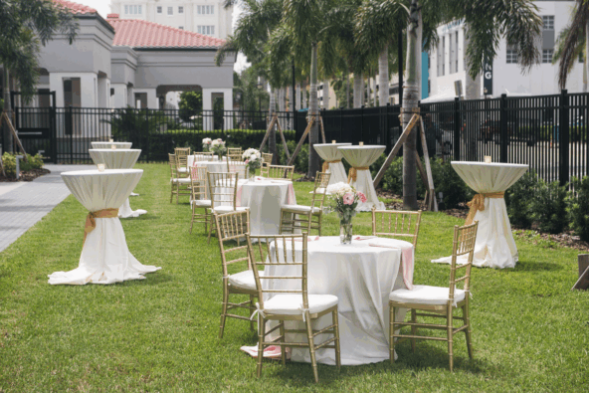 Image of an event setup in the West Garden at the Bishop Museum of Science and Nature.